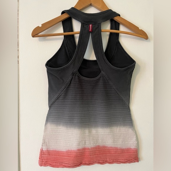 Hard Tail Tank Top w/ built in sports bra - Picture 3 of 6